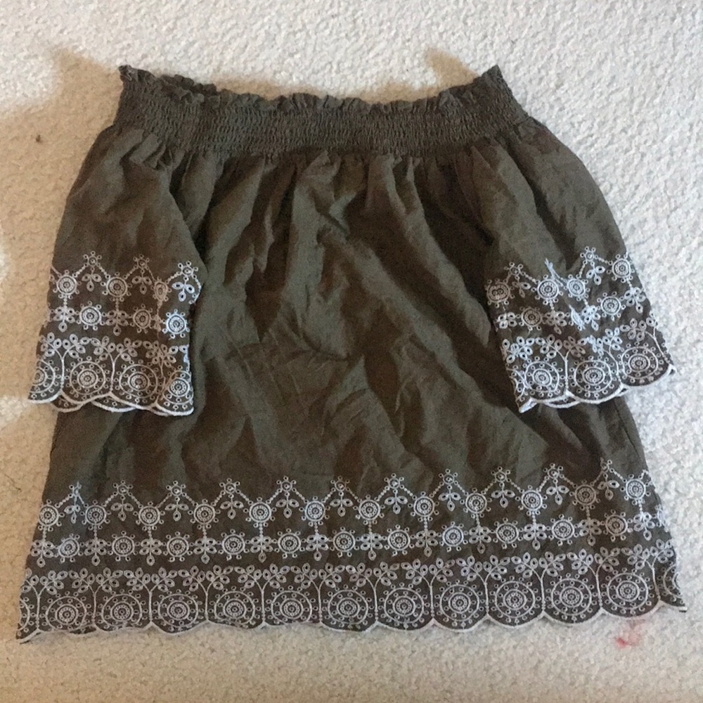 A&F peasant top!
